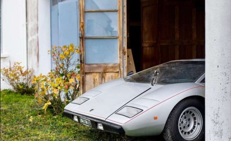  Lamborghini Countach Periscopio